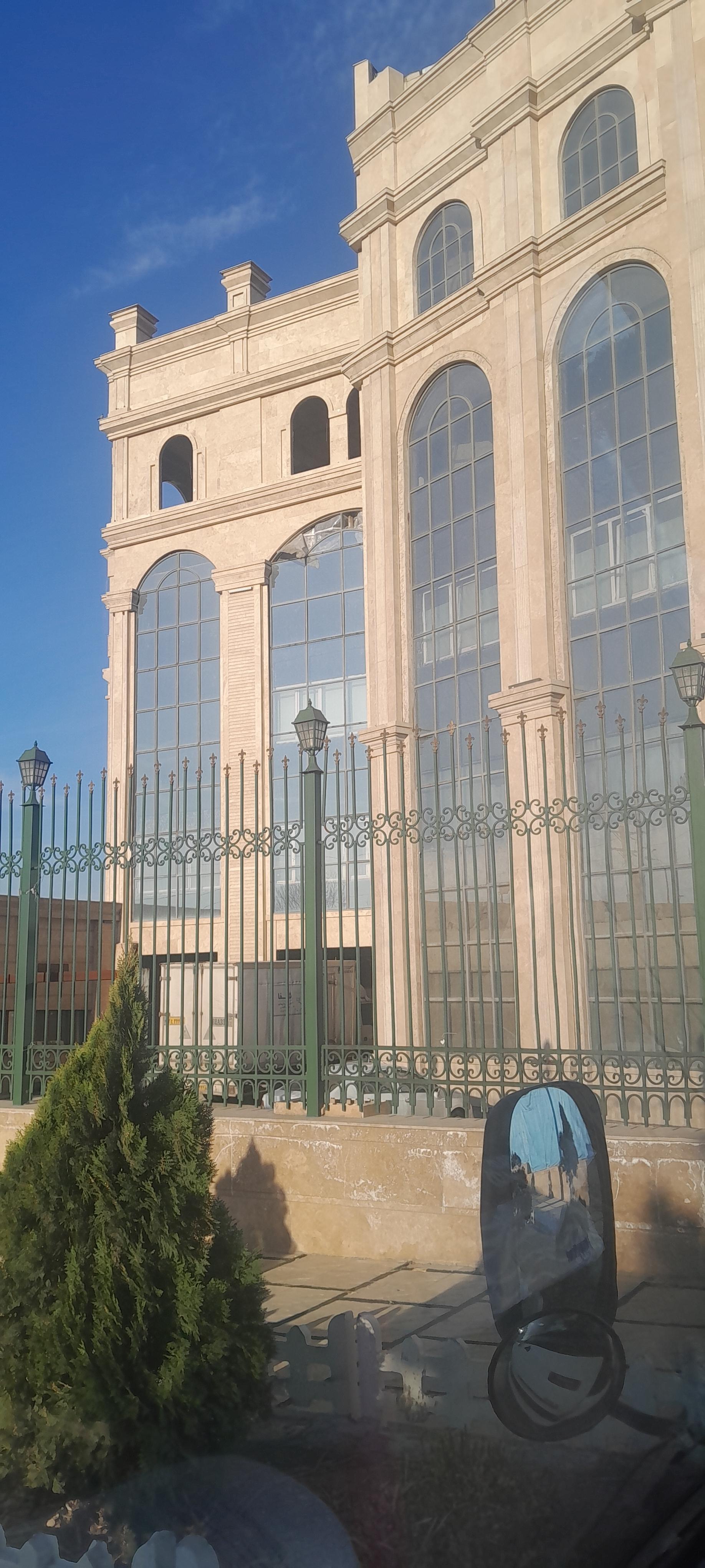 عکس شرکت داروسازی شفا