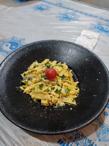 عکس کافه باغ و رستوران فرین