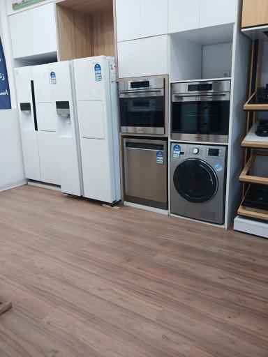 عکس فروشگاه اسنوا