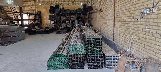 عکس بورس آهن آلات سبک قهرمانی 