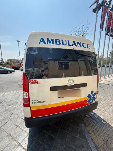 عکس شیشه اتومبیل نوین