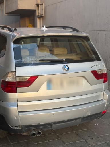 عکس شیشه اتومبیل نوین