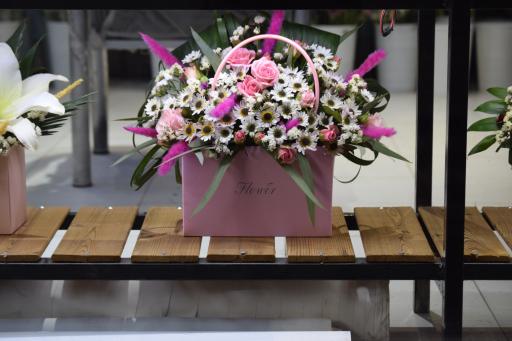 عکس گل فروشی بلو رز