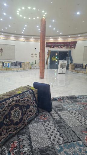 عکس سرای سنتی تخت خان 