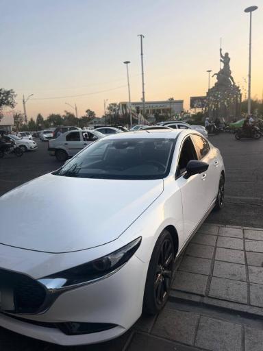 عکس شیشه اتومبیل نوین