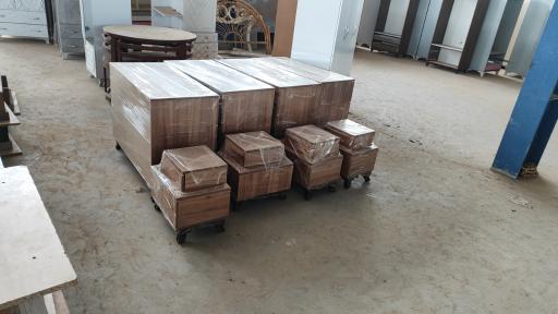 عکس صنایع چوبی نوجوان ( شرکت تجهیز برتر چوب اردبیل )