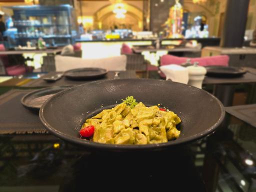 عکس کافه رستوران کاتلیا