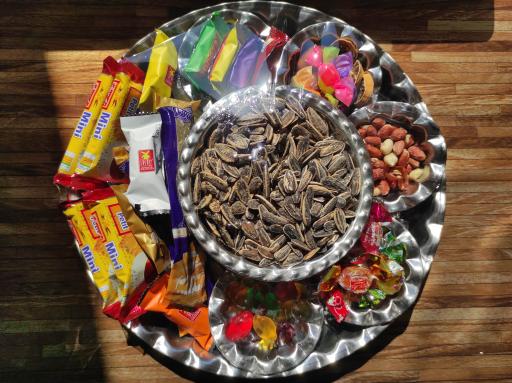 عکس رستوران و کافه سنتی بید مجنون