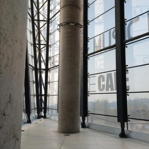 عکس ساختمان باغ کتاب تهران