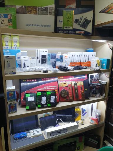 عکس موبایل و کامپیوتر کیمیا