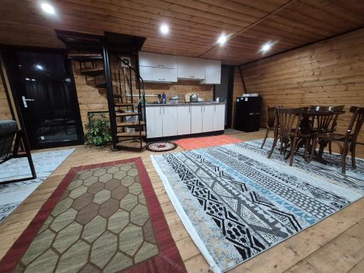 عکس کلبه سوئیسی گرین لانژ