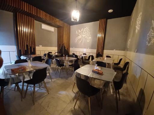 عکس رستوران و لمکده خدا و راستی vip