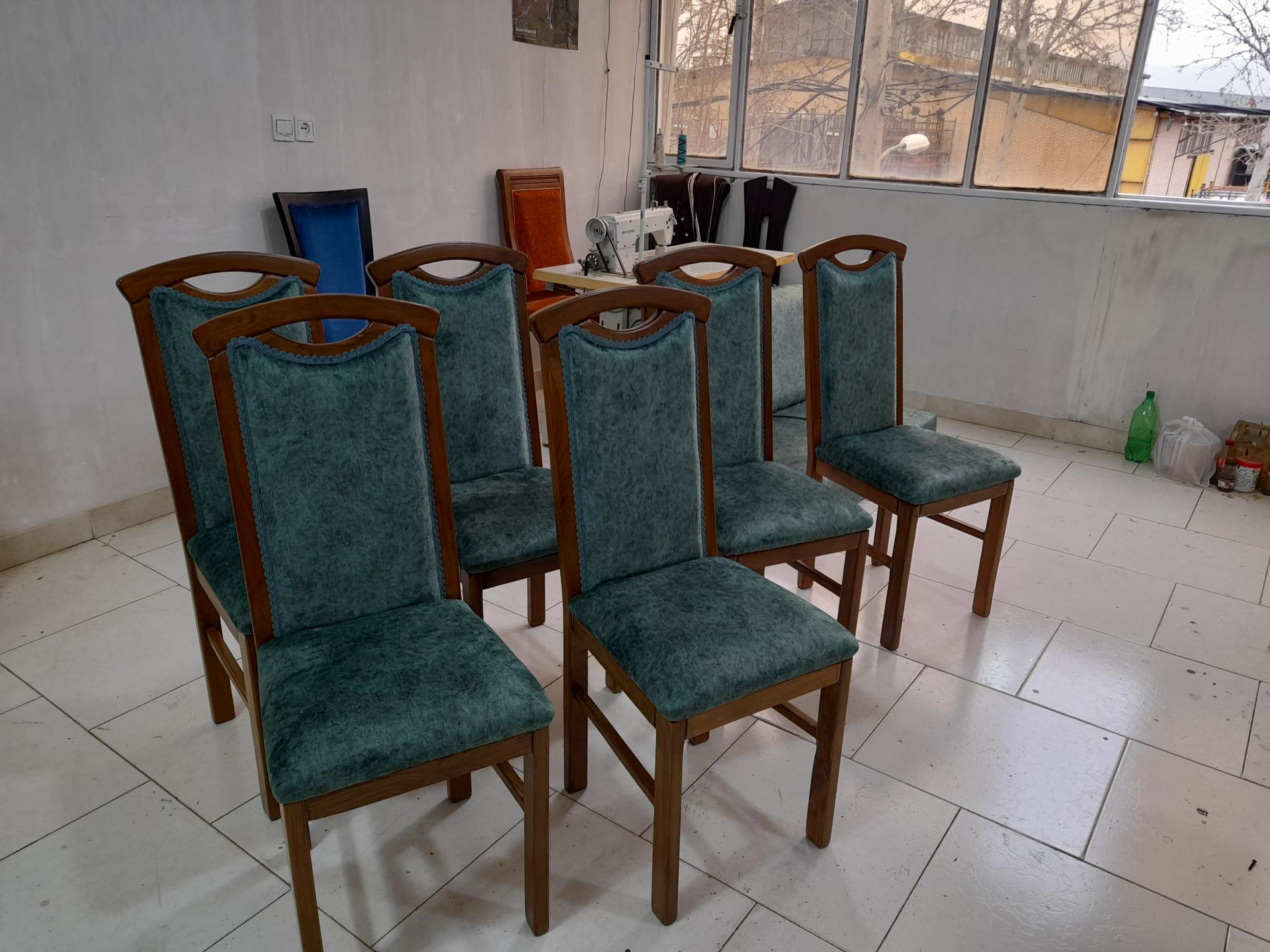 عکس تعمیرات مبلمان صادق