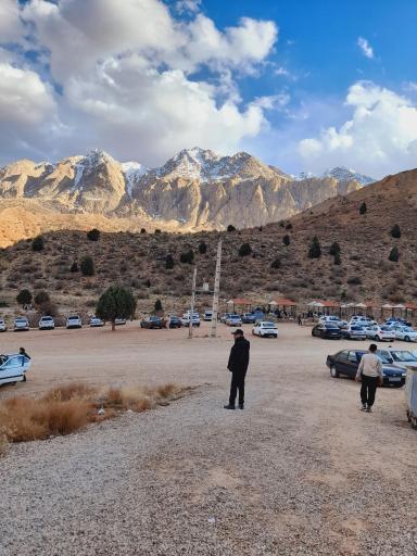 عکس آبشار هفت رنگ مجن