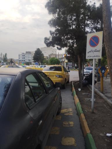 ایستگاه تاکسی