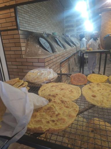 عکس مجتمع نان خراسانی مالک