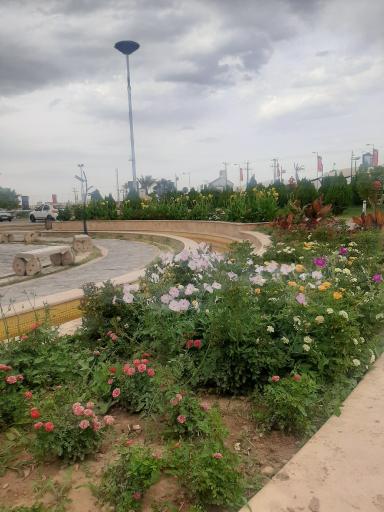 عکس مجتمع تفریحی خدماتی همای سعادت دلیجان