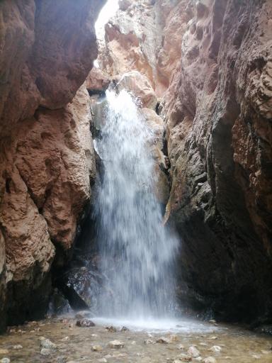 عکس آبشار هفت رنگ مجن