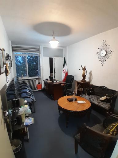 عکس موسسه حقوقی خانه عدالت ایزد منان
