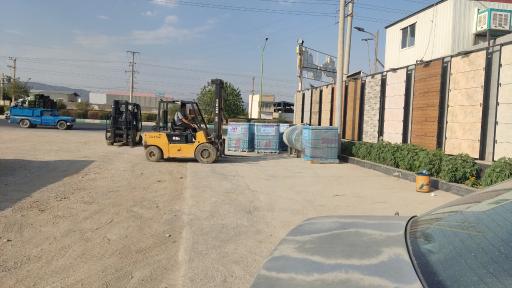 عکس فروشگاه کاشی و سرامیک حکیم