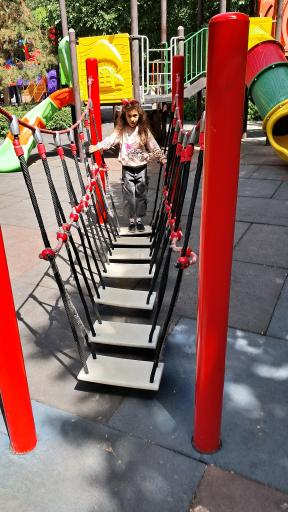 عکس وسیله بازی کودکان 