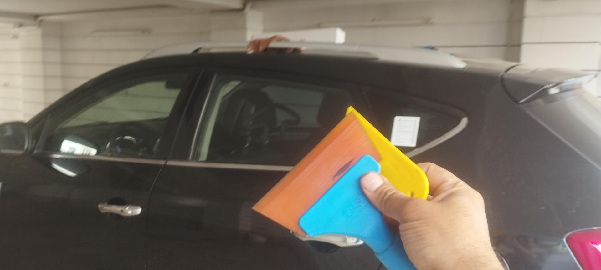 عکس شیشه دودی نمونه 