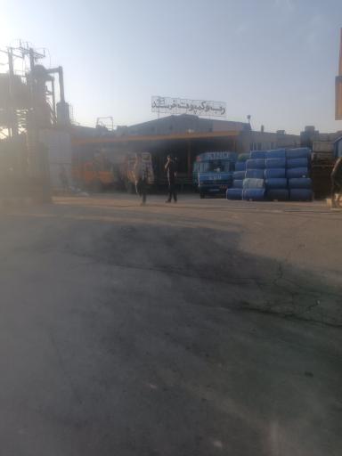 عکس کارخانه رب خرسند 