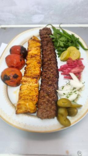 رستوران سرآشپز