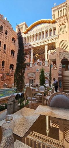 عکس شربت خانه و کافه یوتاب