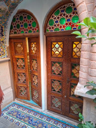 عکس شربت خانه و کافه یوتاب