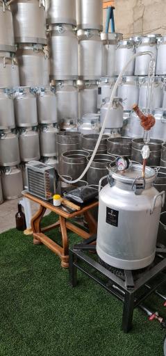 عکس انبار جمشید احمدی