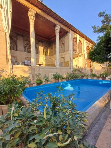 عکس باغ موزه هفت تنان