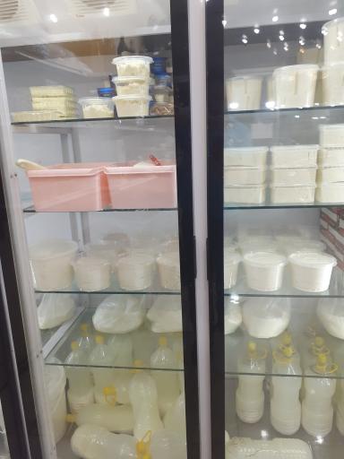 عکس لبنیات سنتی حیدری فیروزجایی