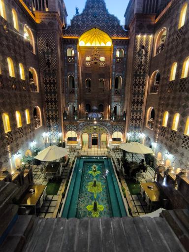 عکس شربت خانه و کافه یوتاب