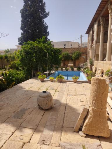 باغ موزه هفت تنان