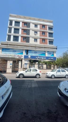 عکس ساختمان پزشکان مادر