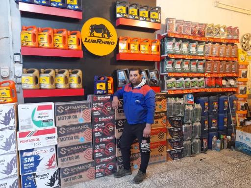 عکس تعویض روغن جابر 