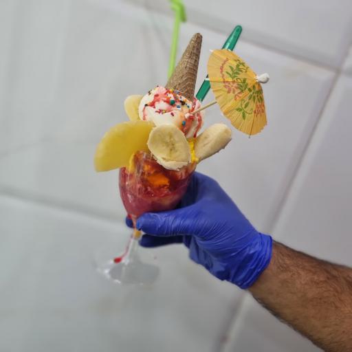 عکس آبمیوه و بستنی پاپانوئل