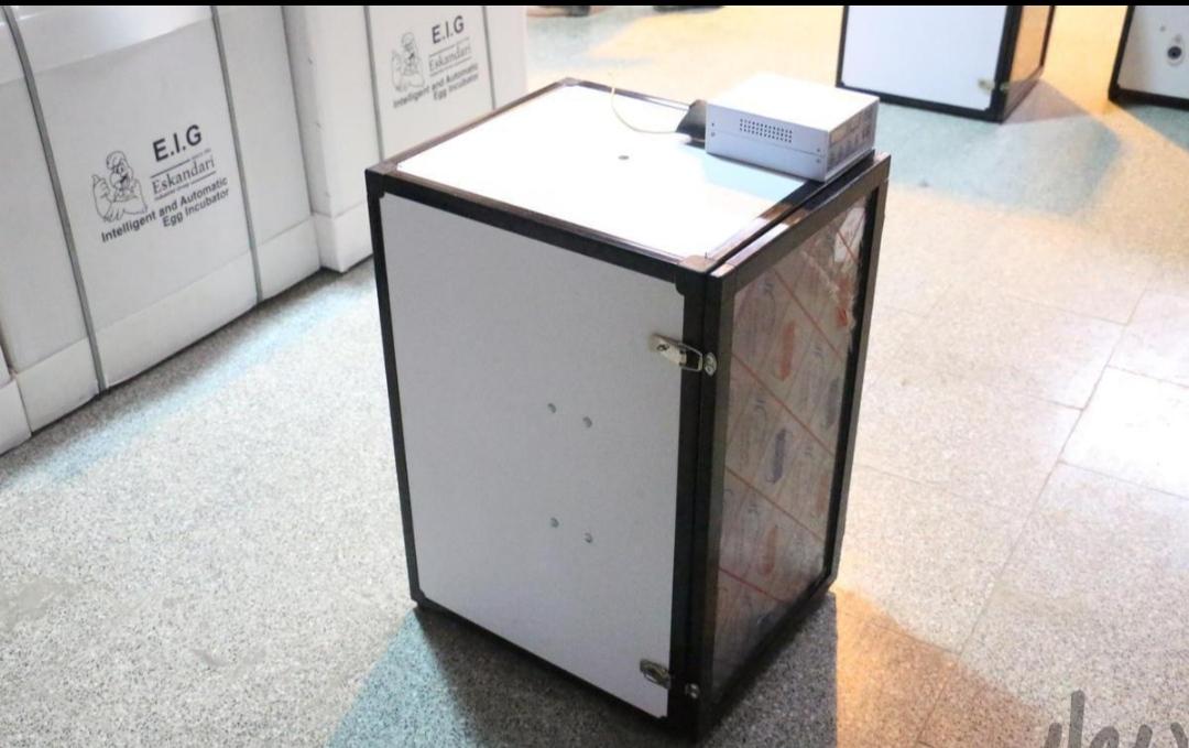 عکس دستگاه جوجه کشی اسکندری 