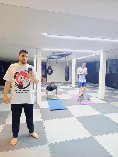 عکس دفاع شخصی تخصصی آیکیدو کیک بوکسینگ