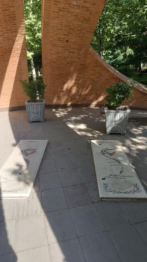 عکس مزار شهید گمنام