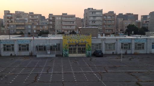 عکس مدرسه راهنمایی خدیجه