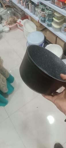 عکس مرکز بازسازی ظروف تفلون