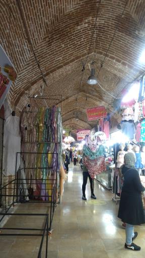 عکس بازار سنندجی و آصف