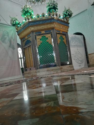 عکس آستان مقدس امامزادگان ابوالحسن و ابوالحسین (ع) (حضرتین)