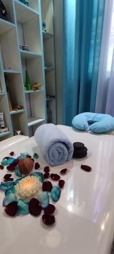 مرکز ماساژ و اسپا کهرُبا