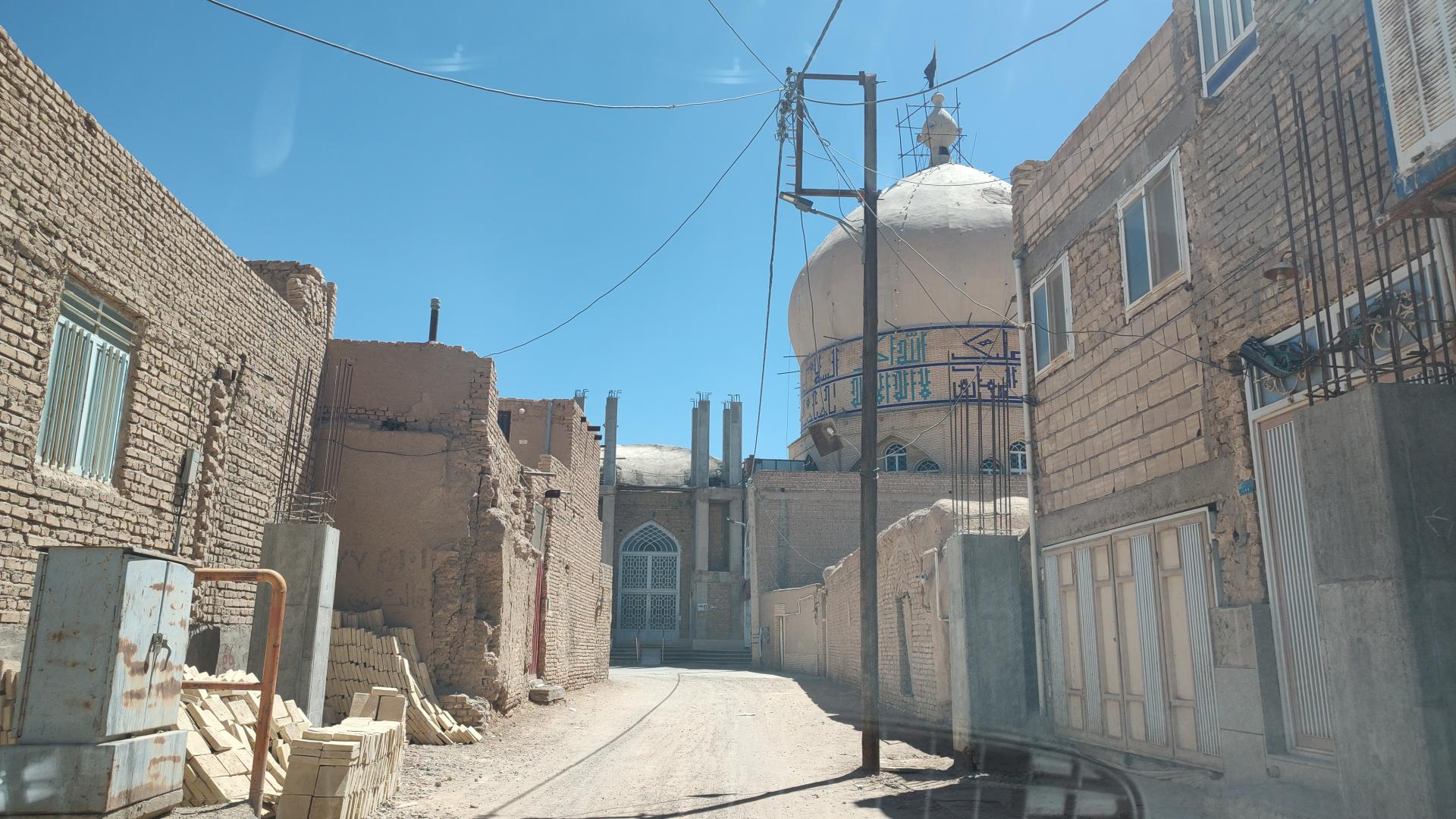 عکس مسجد صاحب الزمان رکن آباد