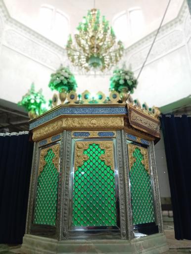 عکس آستان مقدس امامزادگان ابوالحسن و ابوالحسین (ع) (حضرتین)