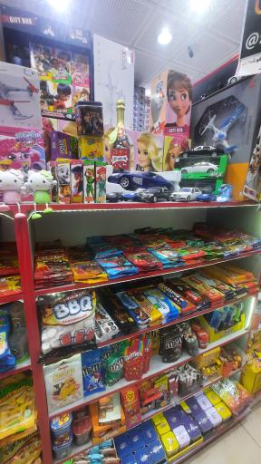 عکس فروشگاه یاران دریان شعبه لوکس گیشا