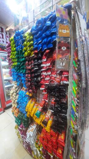 عکس فروشگاه یاران دریان شعبه لوکس گیشا